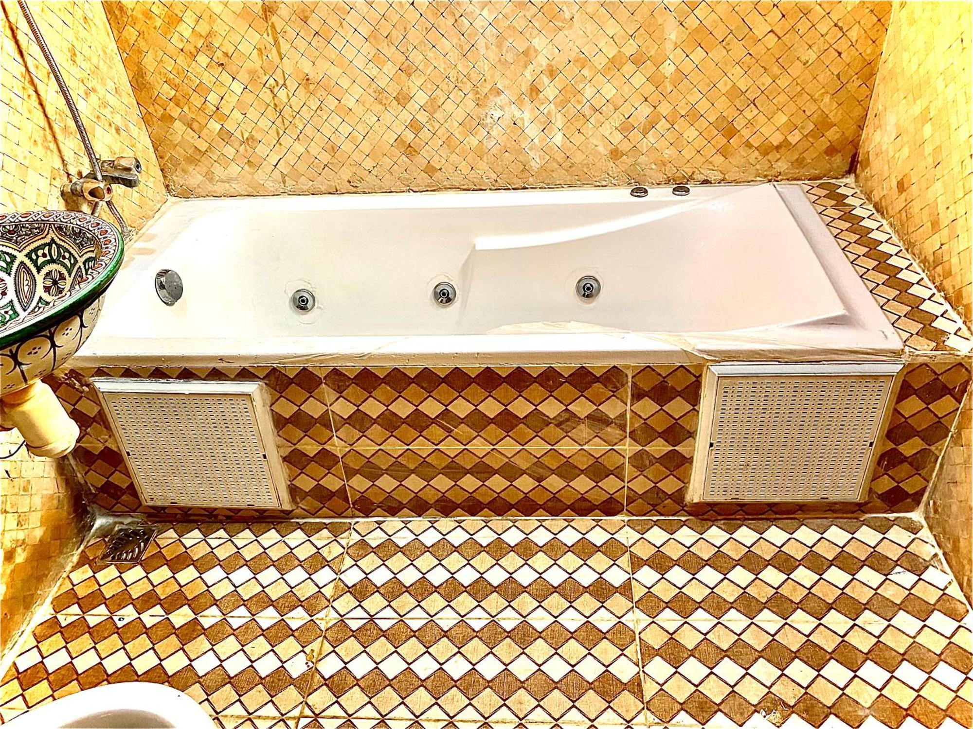 Riad Nezha Avec Jacuzzi Et 3 Piscines Au Coeur De מרקש מראה חיצוני תמונה